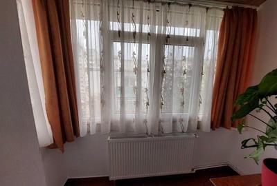 Apartament cu 3 camere, de vanzare, zona Casa de Cultura - 6