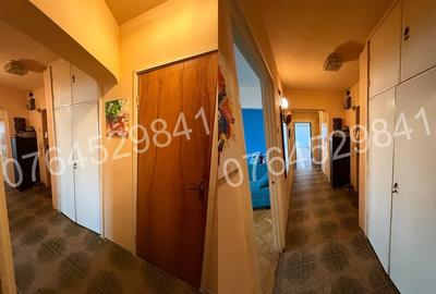 Apartament cu 4 camere decomandat în Moșilor