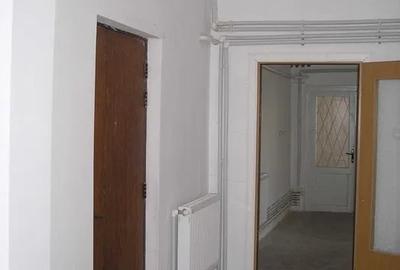 Spațiu comercial, de 220 mp, în 1 Mai - 2