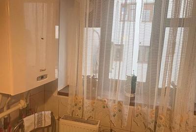 Apartament cu 3 camere decomandat în Central - 9