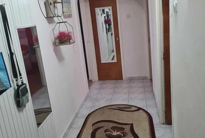 Apartament cu 2 camere decomandat în Central - 2