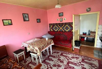 Casă cu 2 camere cu Teren 416 Mp în Luna - 9