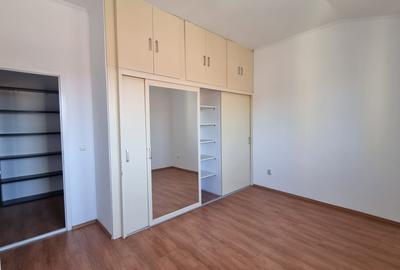Apartament cu 2 camere semidecomandat în 14 Mai - 9