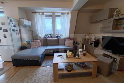 Apartament cu 2 camere ?i living in suprafa?a de 81 mp - - 11