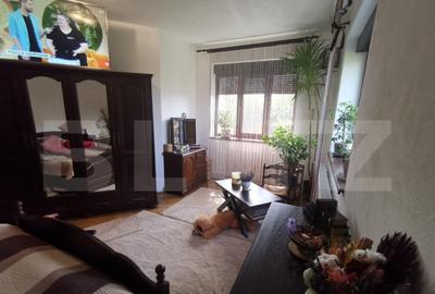 Casă cu 4 camere cu Teren 3753 Mp în Debarcader - 5