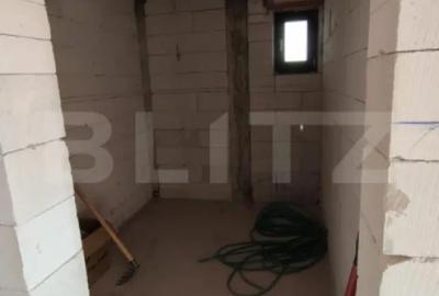 Casă cu 4 camere cu Teren 1300 Mp în Central - 8