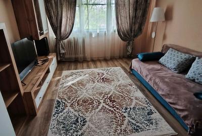 Apartament cu 2 camere decomandat în Berceni