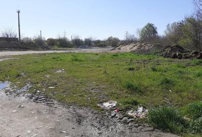 Teren de 9000 mp, în Central