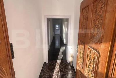 Spațiu comercial, de 320 mp, în Central - 18
