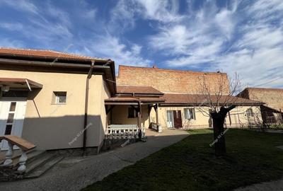 Casa 5 Camere | 1573mp Teren | Dambovita - 2
