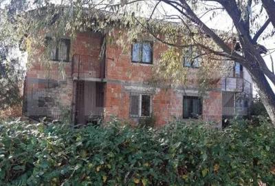Casă cu 2 camere cu Teren 400 Mp în Fârdea - 4