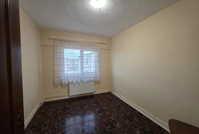 Apartament cu 4 camere decomandat în Central - 10