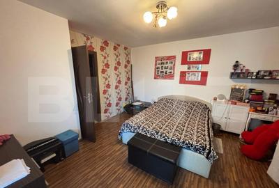 Apartament de vanzare, cu 3 camere, zona Micro 5 - 6