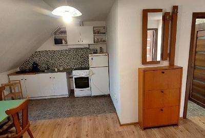 Apartament cu 2 camere semidecomandat în Central - 1