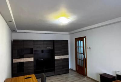 Apartament cu 3 camere decomandat în Lăpuș Argeș - 9
