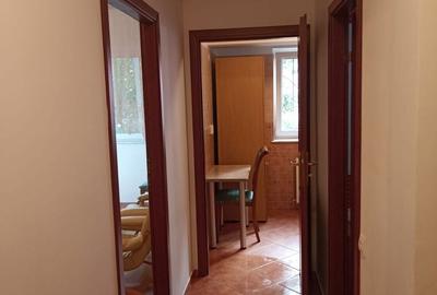 Garsonieră decomandată în Obcini - 2