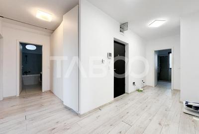 Penthouse cu 4 camere semidecomandat, mobilat în Gheorgheni - 16
