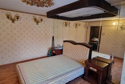 Apartament cu 3 camere decomandat în Drumul Taberei - 5