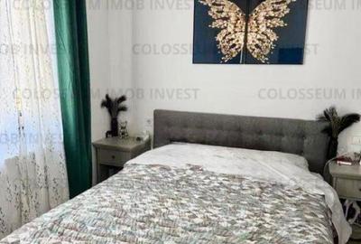 Apartament cu 3 camere decomandat în Tractorul