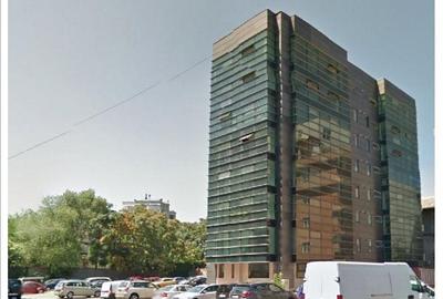 Birou, de 2,300 mp, în P-ța Unirii - 1