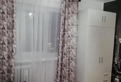 Apartament cu 4 camere decomandat în Central - 2