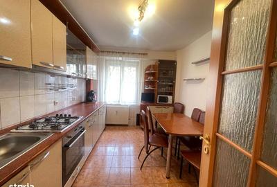 Apartament cu 3 camere în Decebal - 1