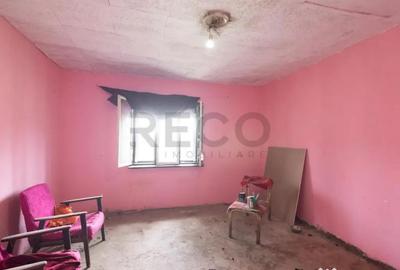 Casă cu 2 camere cu Teren 834 Mp în Cetariu - 10