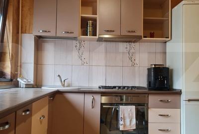 Apartament de Vanzare cu 3 Camere, Suprafata Generoasa si Parcare, Sanpetru - 15