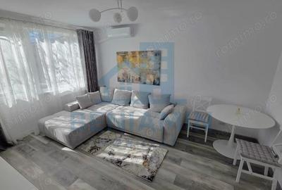 Apartament cu 2 camere decomandat în Calea București