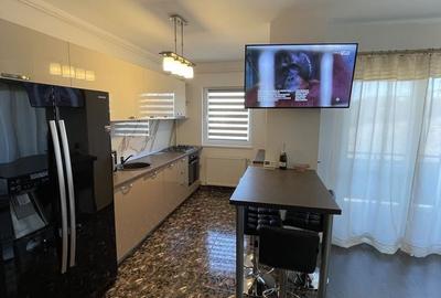Apartament cu 2 camere decomandat în Exterior Vest