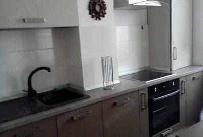 Apartament cu 2 camere decomandat în UTA - 7