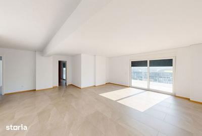Apartament cu 4 camere în Sud - 2