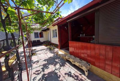 Casă cu 3 camere cu Teren 350 Mp în Central - 8