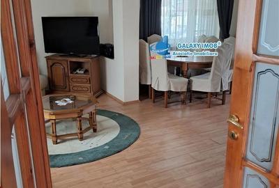 Casă cu 4 camere decomandat în Trivale - 4