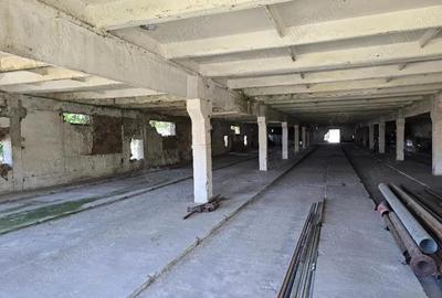 Spațiu comercial, de 2,000 mp, în Central - 5