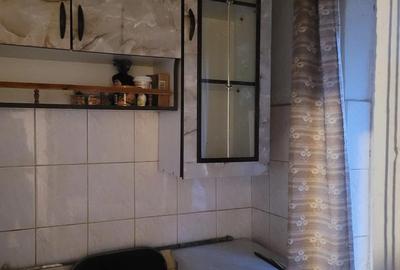 Garsonieră semidecomandată în Lipovei