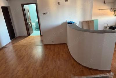 Garsonieră decomandată în Central - 1