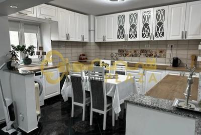 3 Camere | 2 Bai | Parcare | AC |CT | Semineu | Renovat | Utilat | - 4