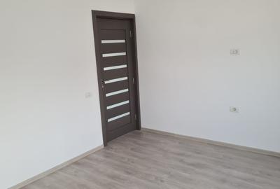 Agenție imobiliară vindem casa P+M în Năvodari - 7