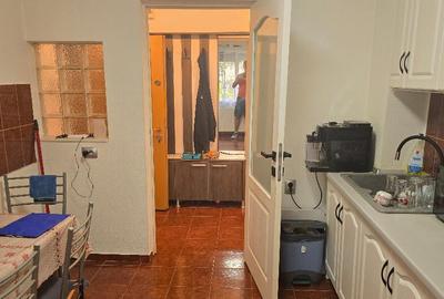 Vand apartament 3 camere decomandat Deva, Saturn, parter, mobilat - 10