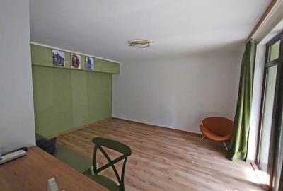 Garsonieră decomandată în Central - 6