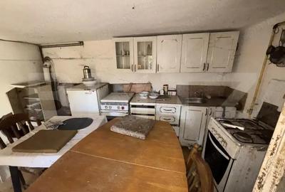 Casă cu 3 camere cu Teren 680 Mp în Central - 7