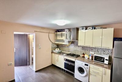 Garsonieră decomandată în Central - 2