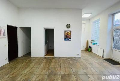 De inchiriat pentru salon beauty, Central langa Primarie - 1