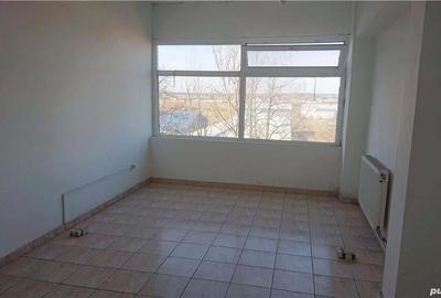 Spațiu comercial, de 1,794 mp, în Central - 9