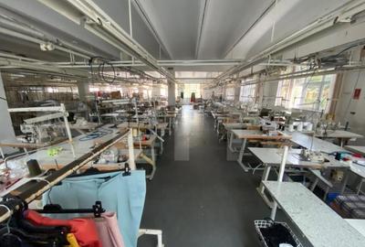 Cladire cu destina?ie mixta, 1405 mp suprafa?a utila, zo - 5