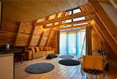 Spațiu comercial, de 300 mp, în Central - 8