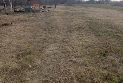 Teren de 1500 mp, în Exterior Vest - 1