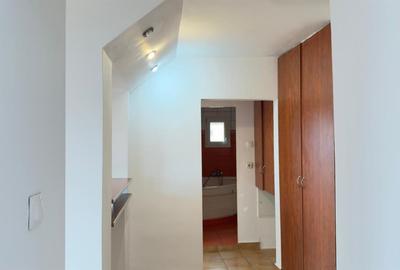 Apartament decomandat 51mp , doua balcoane, Mihai Bravu - 2