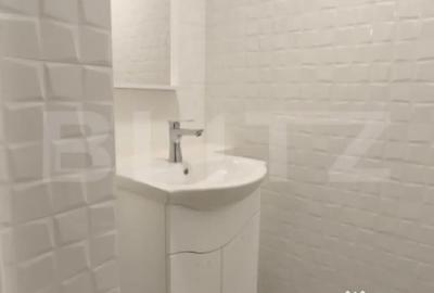 Apartament cu 4 camere decomandat în George Enescu